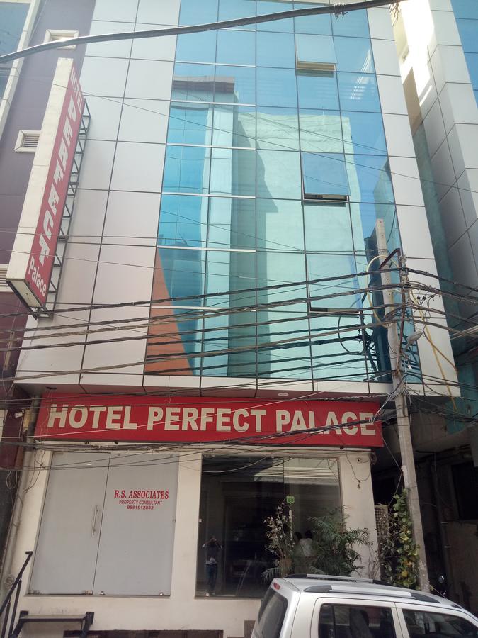 Hotel Perfect Palace Nova Deli Exterior foto